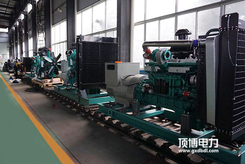 德國奔馳發(fā)電機組負荷多大尤為適宜？