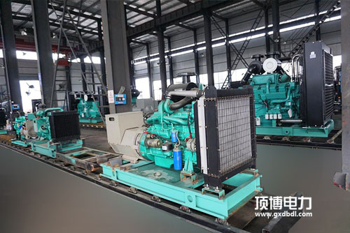 100kw柴油發(fā)電機組價(jià)格多少錢(qián)一臺