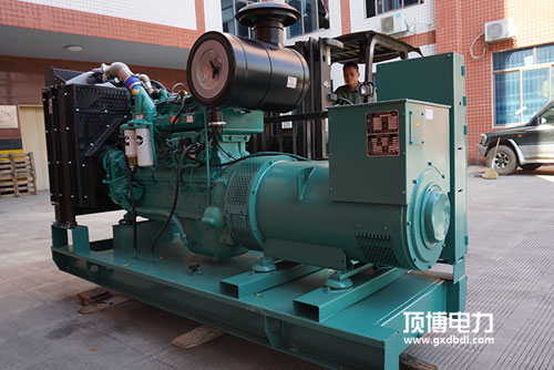 柴油發(fā)電機組維護時(shí)添加加水箱寶是什么？