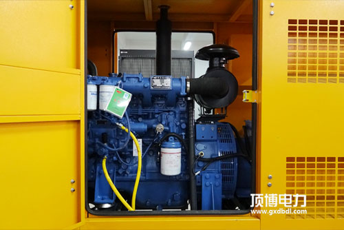頂博云服務(wù)管理系統實(shí)現全天候柴油發(fā)電機組的監控和控制