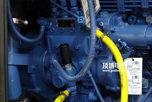 頂博云監控系統實(shí)時(shí)監測柴油發(fā)電機組設備,防止意外停機