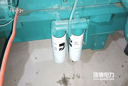 全自動(dòng)康明斯柴油發(fā)電機