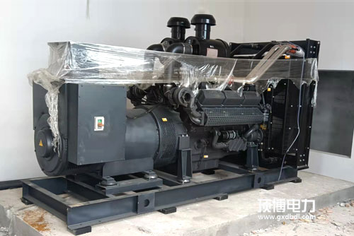 廠(chǎng)家分享往復式柴油發(fā)電機組從空載到額定功率狀態(tài)下振動(dòng)數值