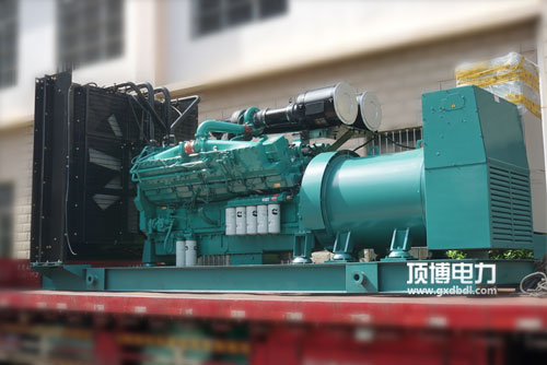 250千瓦柴油發(fā)電機組氣門(mén)與氣門(mén)導管配合間隙